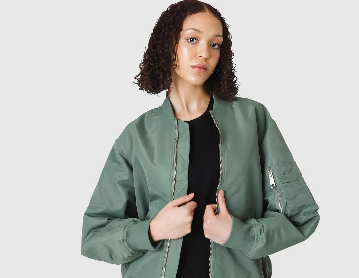 Carhartt WIP Women's Otley Bomber / Park