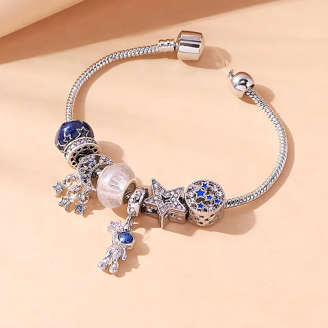 Luxe6192 - Astronaut Charm Bracelet