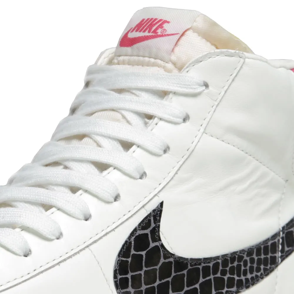 Nike Blazer Mid '77 - Pre OrderSail & Pink Force