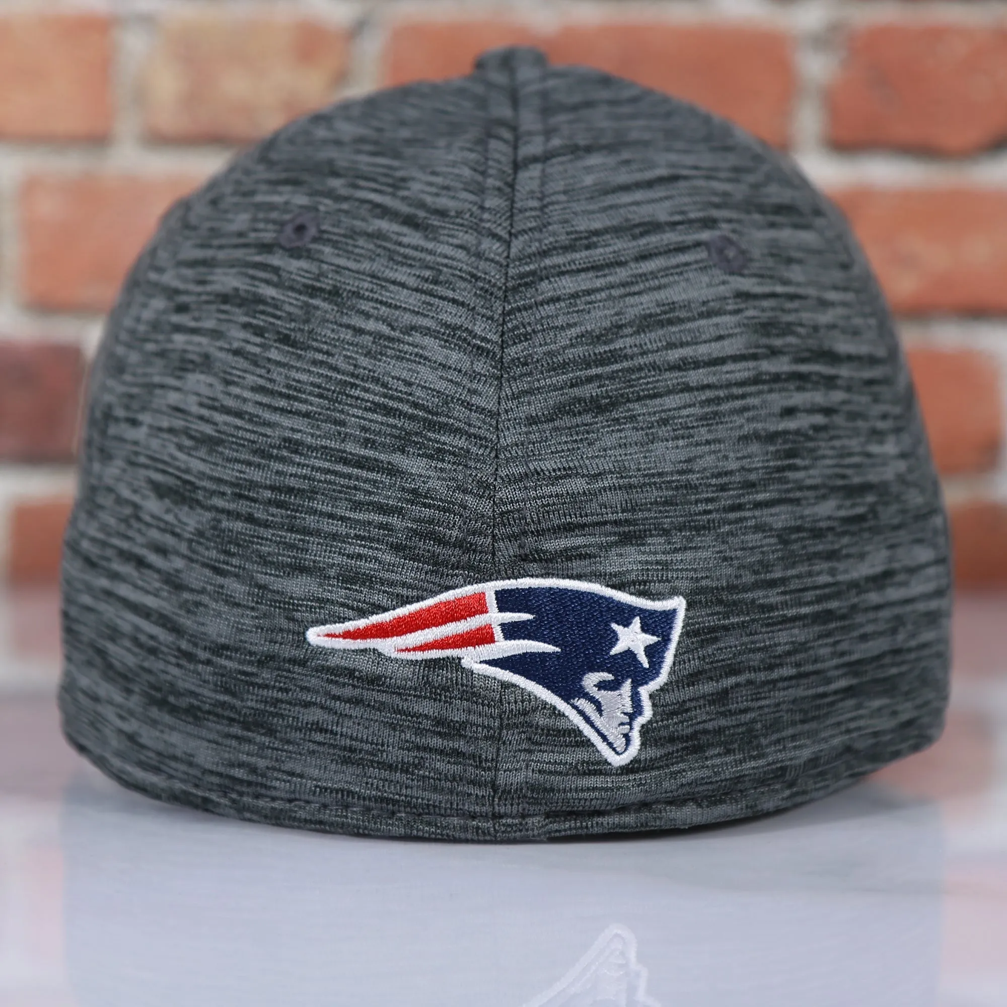 Patriots 2020 Training Camp Flexfit | New England Patriots 2020 On-Field Grey Training Camp Stretch Fit