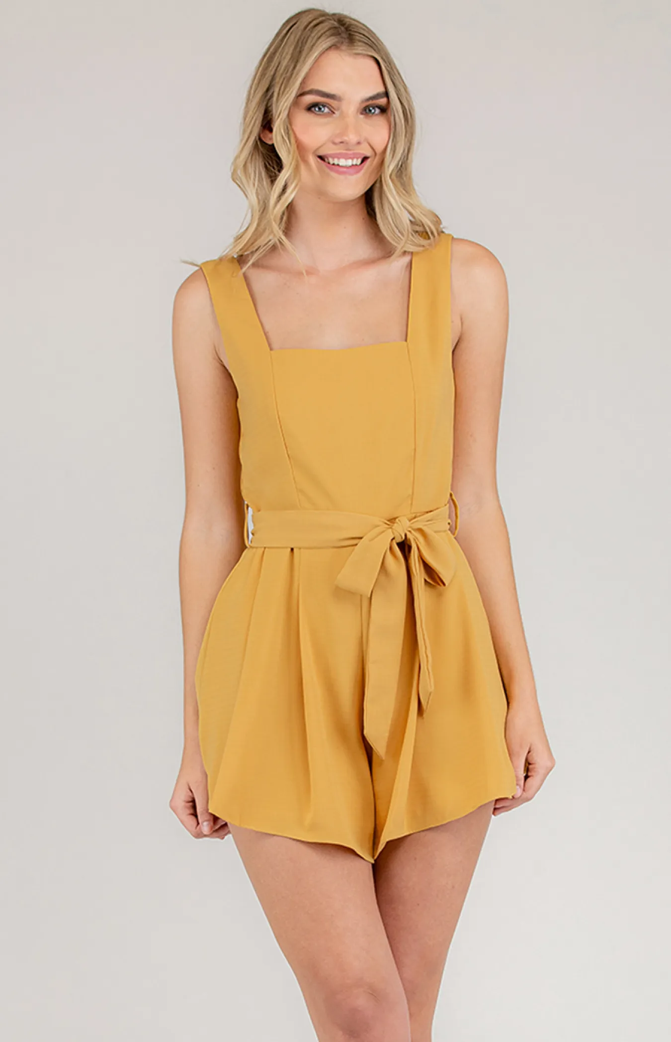 Square Neckline Thick Strap Playsuit with Pleat (SJP405B)